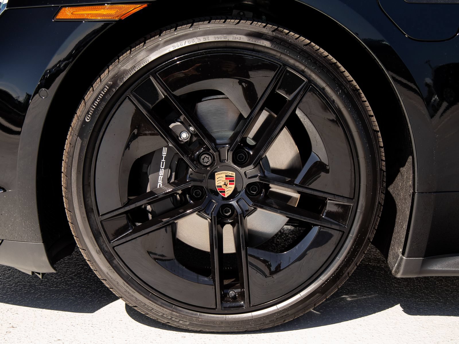New 2026 Porsche Taycan RWD image 12