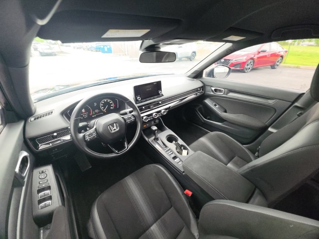 Used 2024 Honda Civic Sport image 27