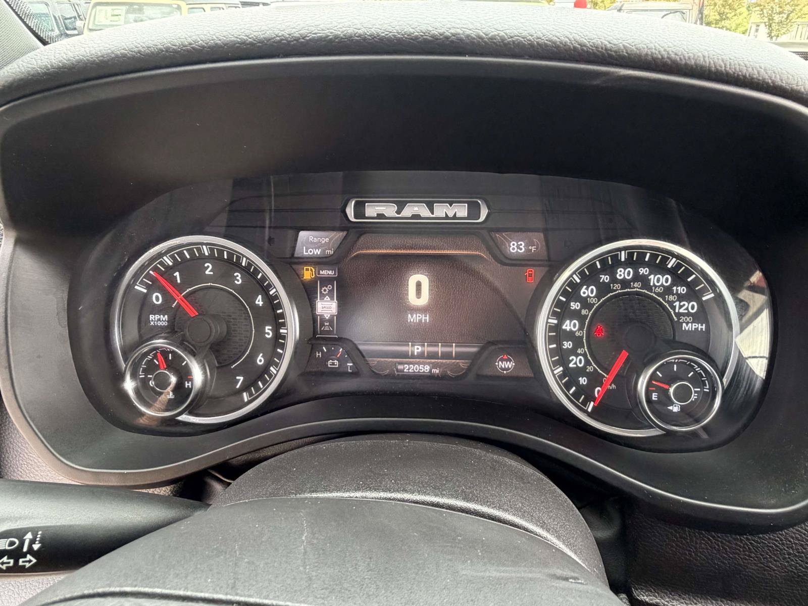 Used 2025 RAM 1500 Big Horn AWD/4WD image 21