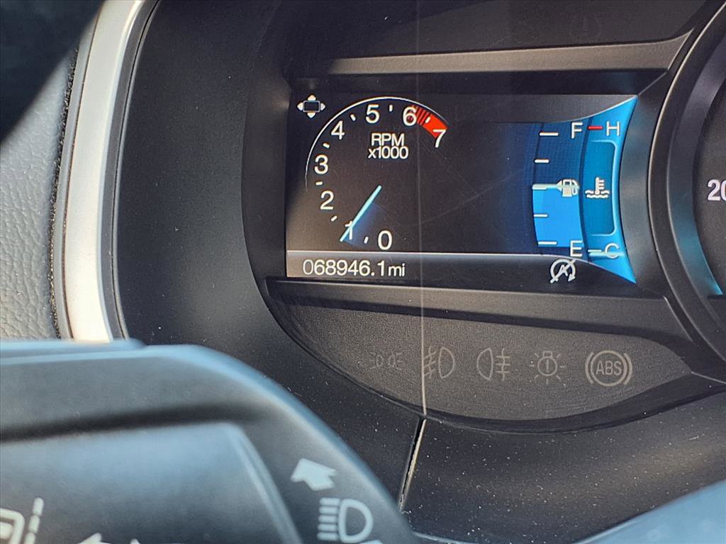 Used 2019 Ford Edge SEL w/ Equipment Group 201A image 17