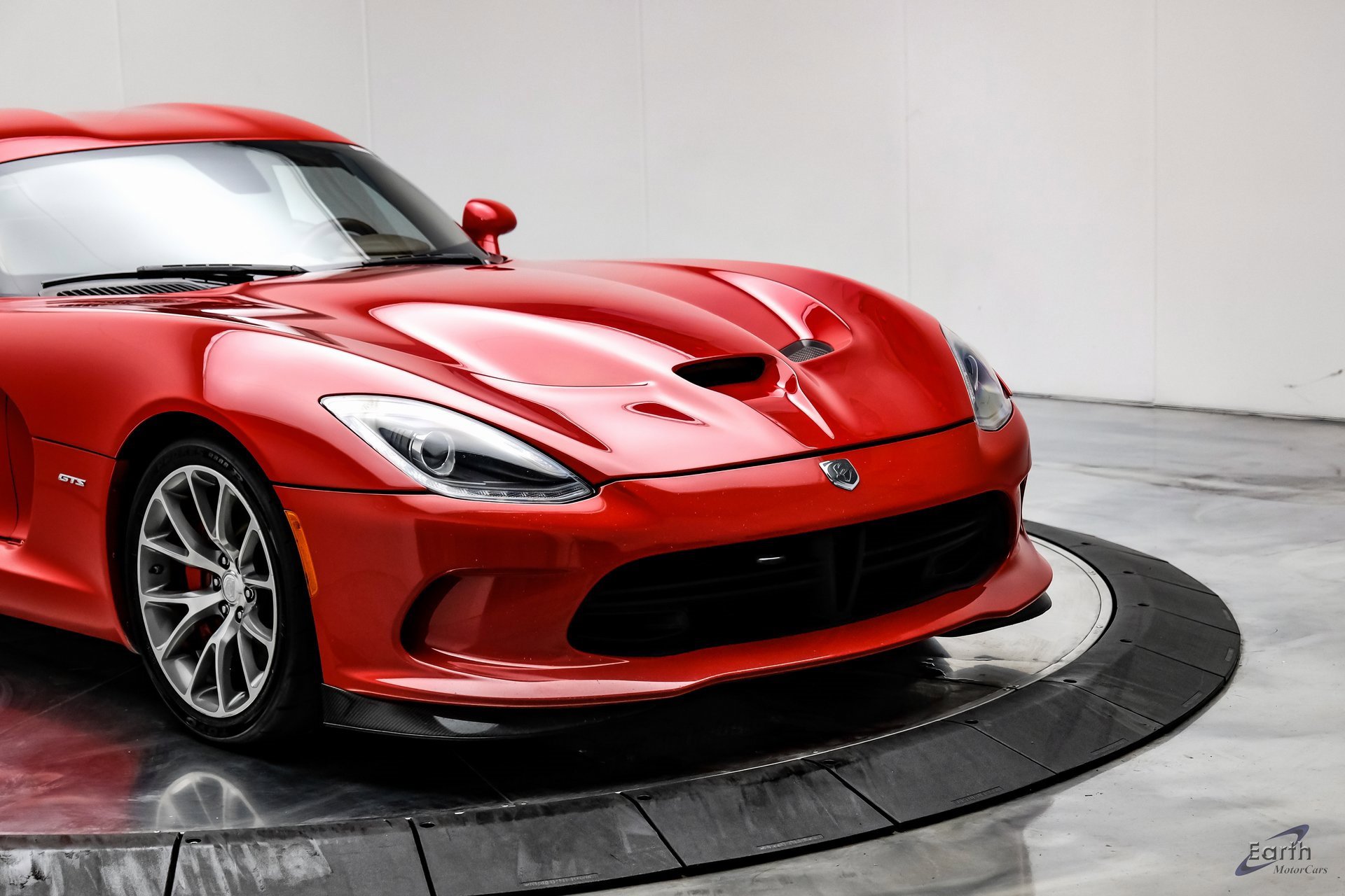 Used 2014 SRT Viper GTS w/ GTS Laguna Interior Package image 23
