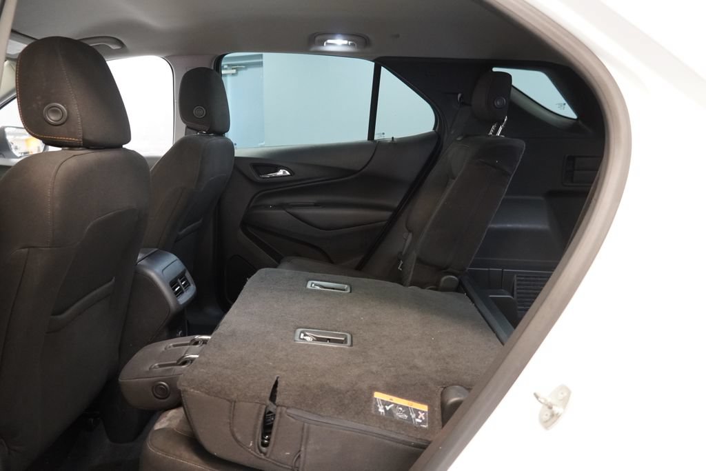 Used 2018 Chevrolet Equinox LT FWD image 27