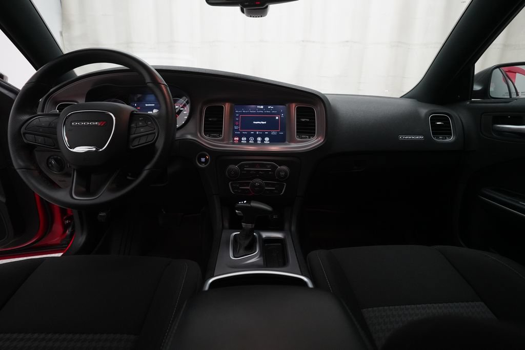 Used 2023 Dodge Charger R/T RWD image 4