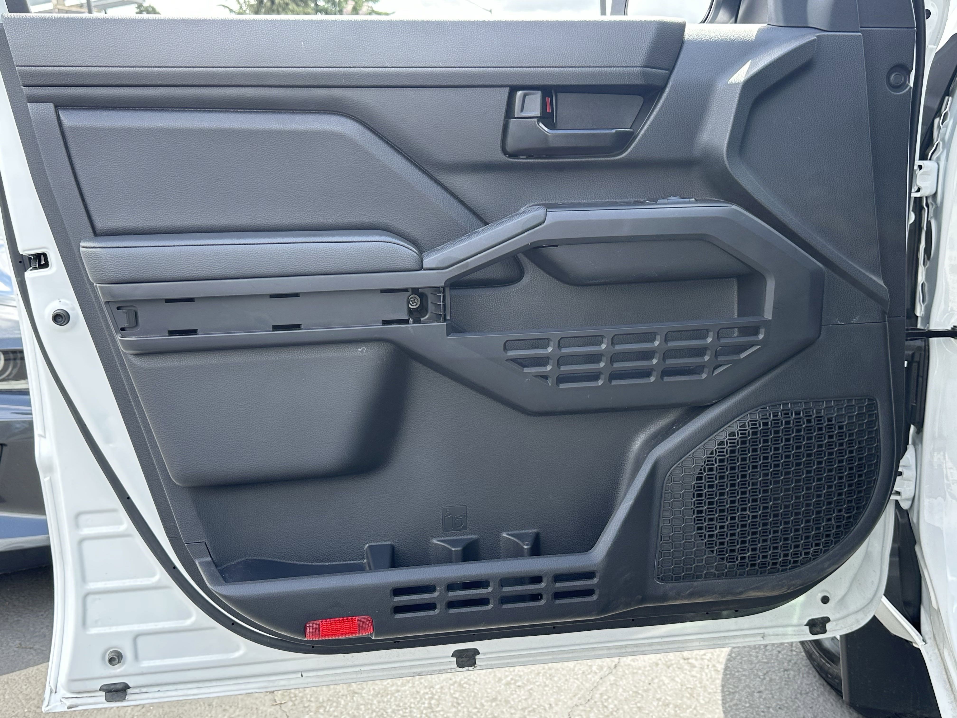 Used 2024 Toyota Tacoma SR5 image 22