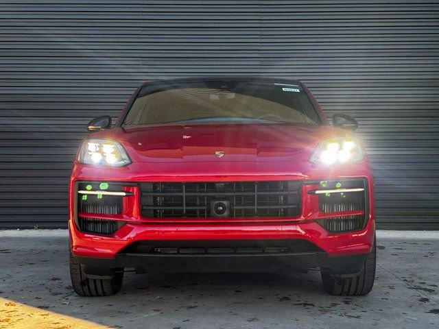 New 2026 Porsche Cayenne S image 10