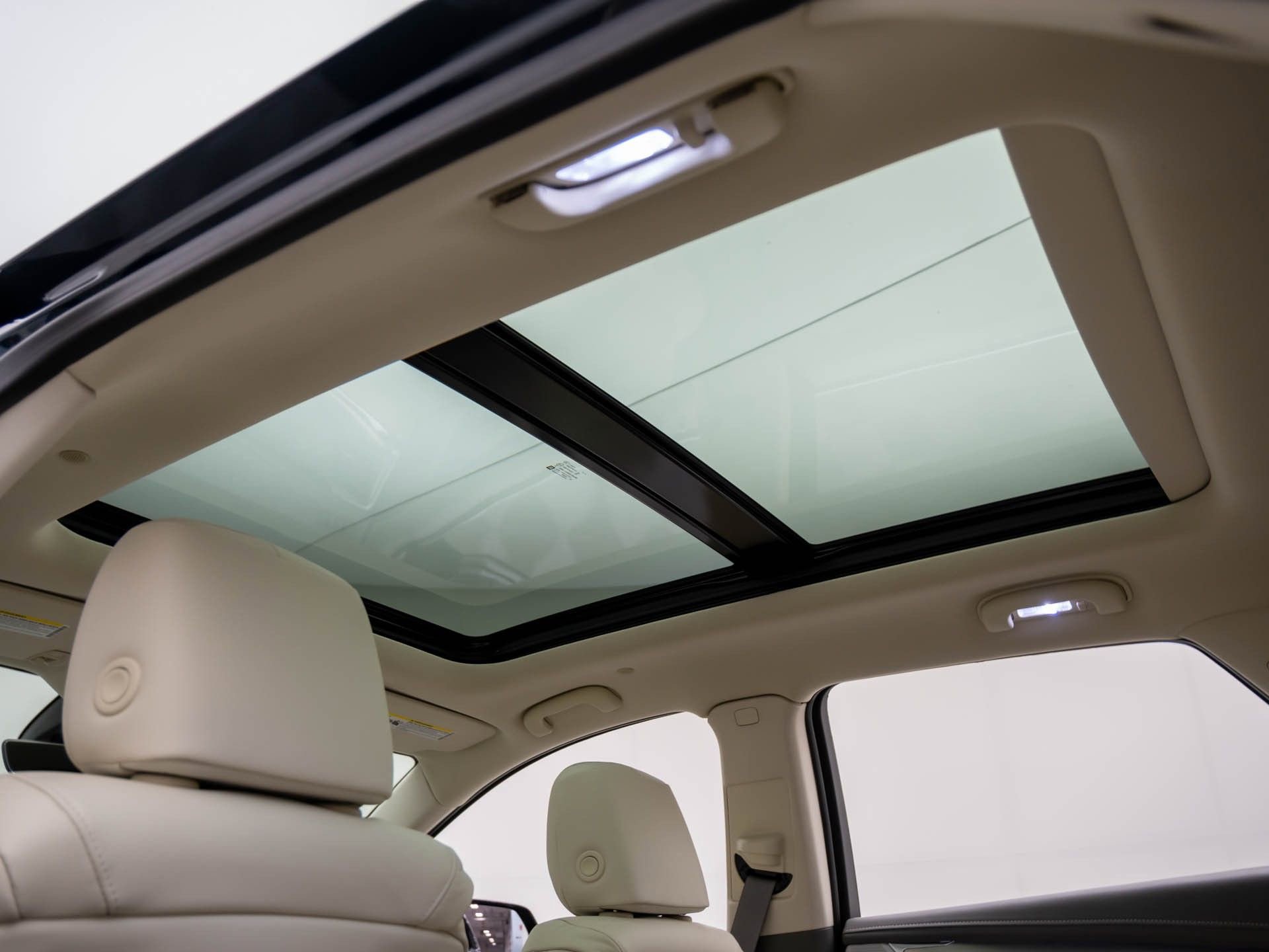 New 2026 Cadillac XT5 Premium Luxury w/ Driver Assist Package image 11