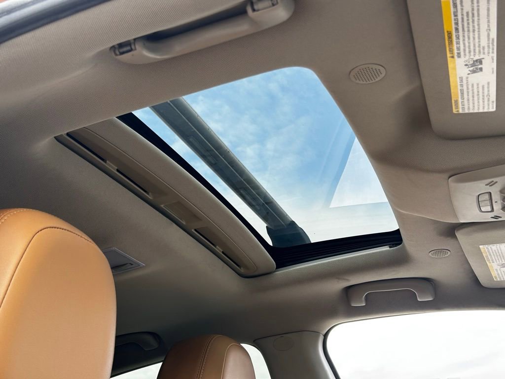 Used 2017 Buick Encore Premium w/ Experience Buick Package image 31