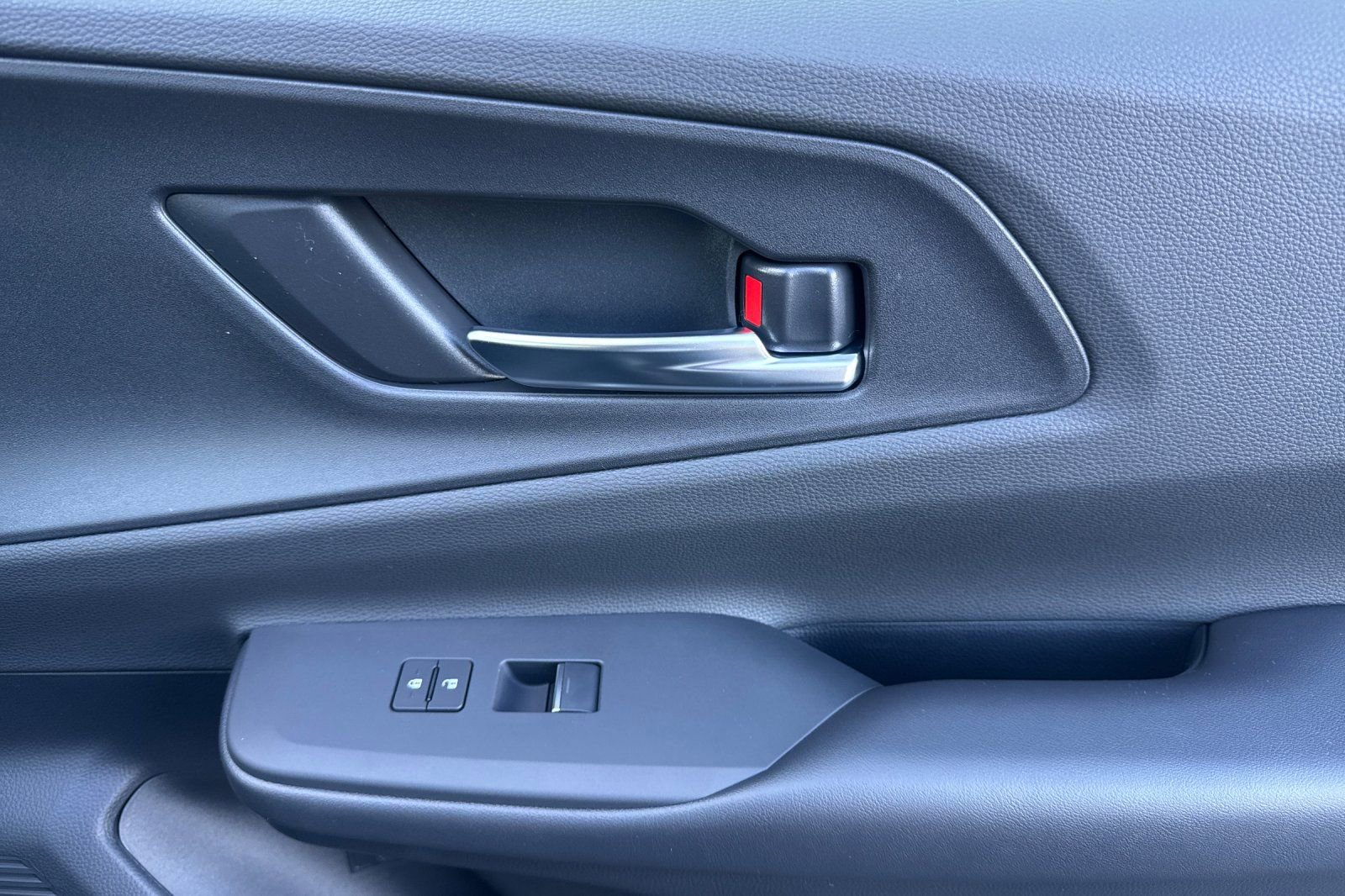 New 2026 Toyota Prius Plug-In Hybrid image 18