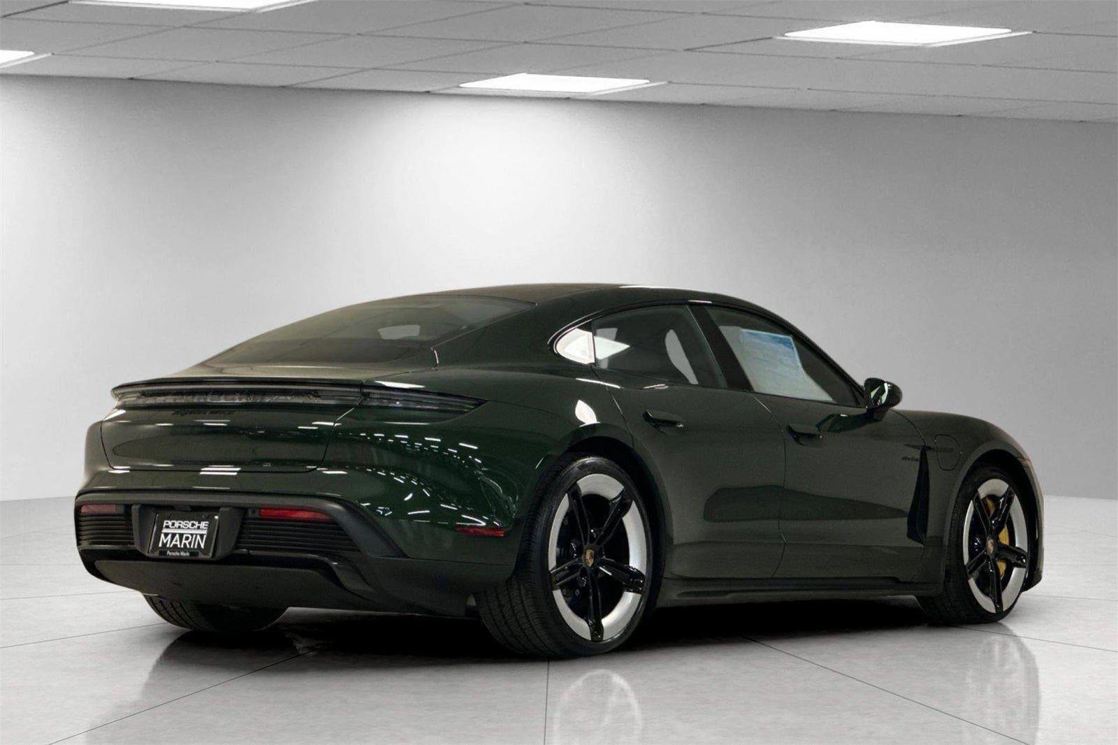 New 2025 Porsche Taycan GTS image 34