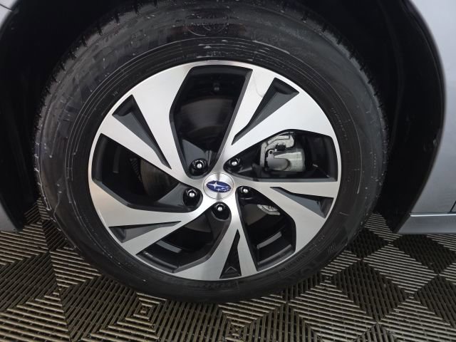 Certified 2025 Subaru Legacy Premium w/ Popular Package #1 AWD/4WD image 10