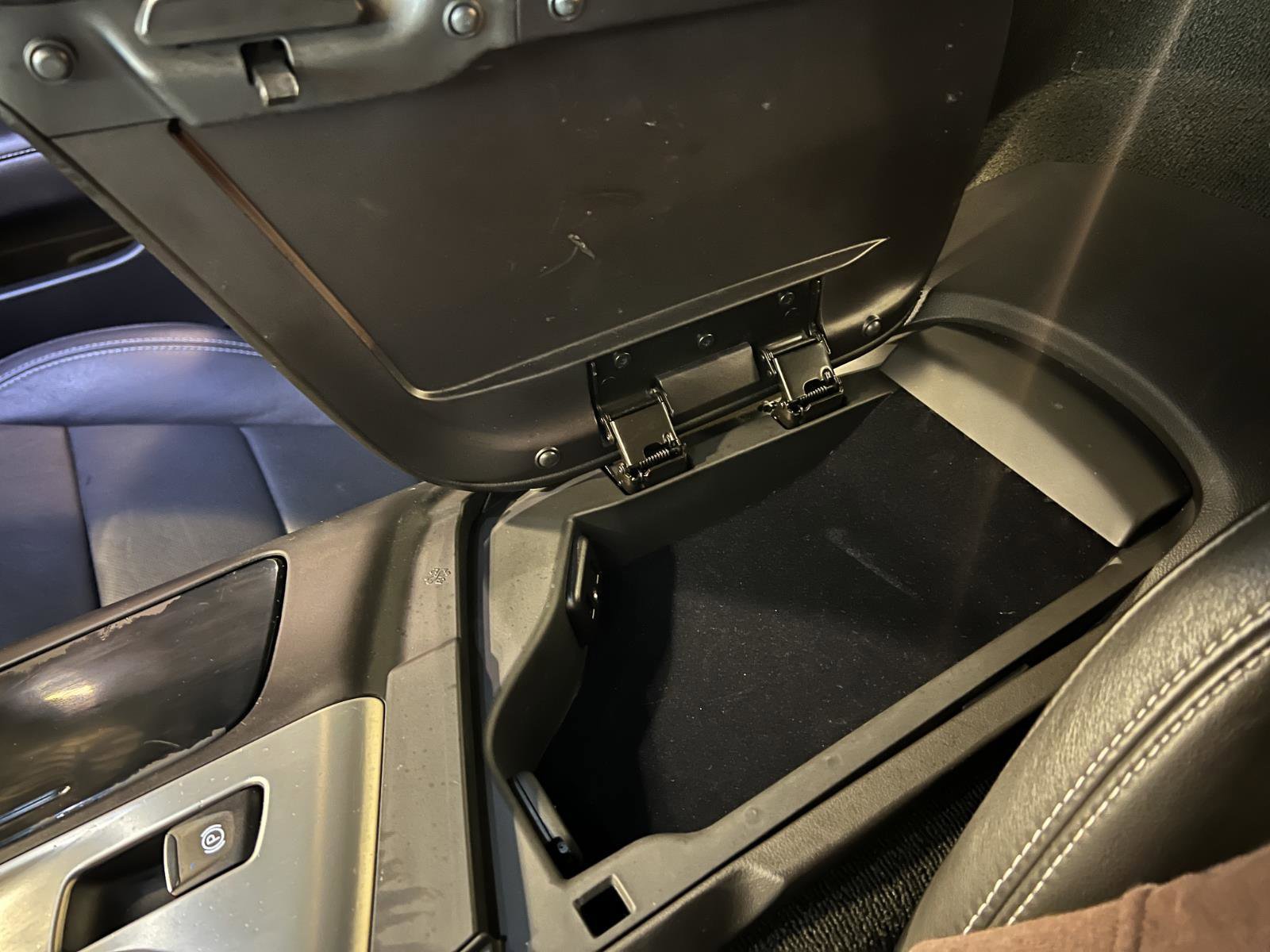 Used 2016 Chevrolet Corvette Stingray Coupe w/ 2LT Preferred Equipment Group image 23