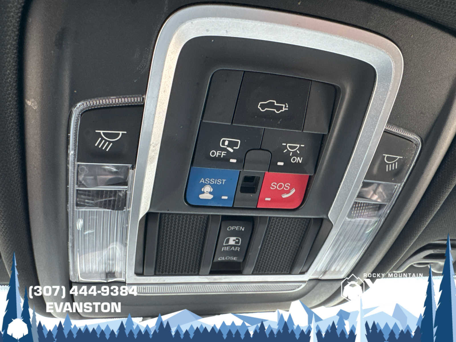 Used 2019 RAM 3500 Laramie AWD/4WD image 33