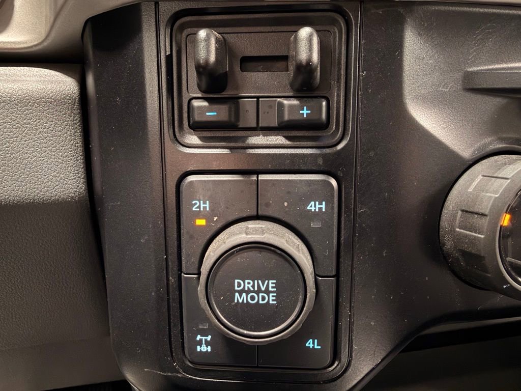 Used 2024 Ford F250 XLT w/ XLT Premium Package AWD/4WD image 45