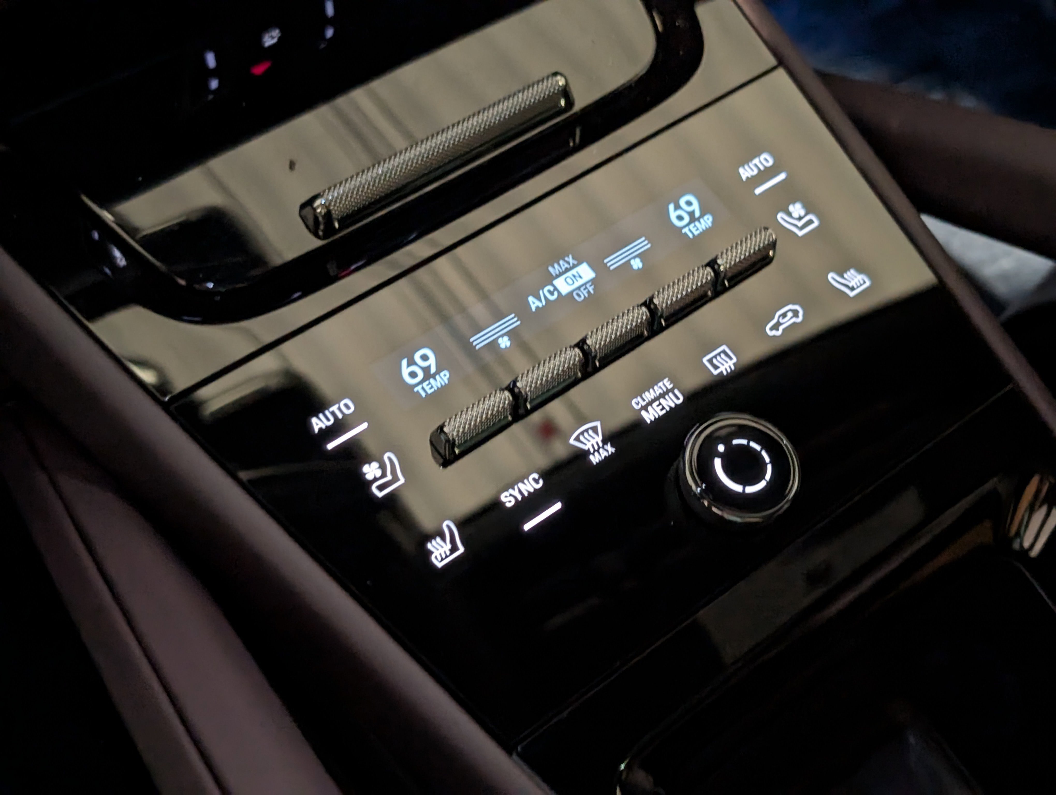 New 2026 Porsche Cayenne image 39