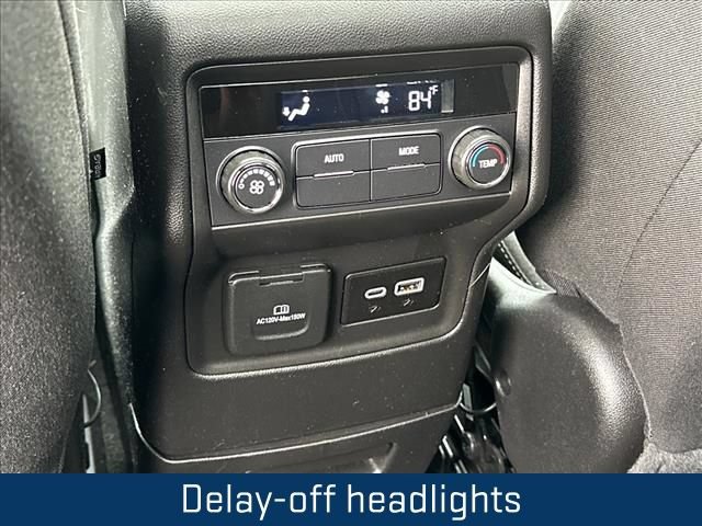 Certified 2023 GMC Acadia SLE w/ Driver Convenience Package AWD/4WD image 17