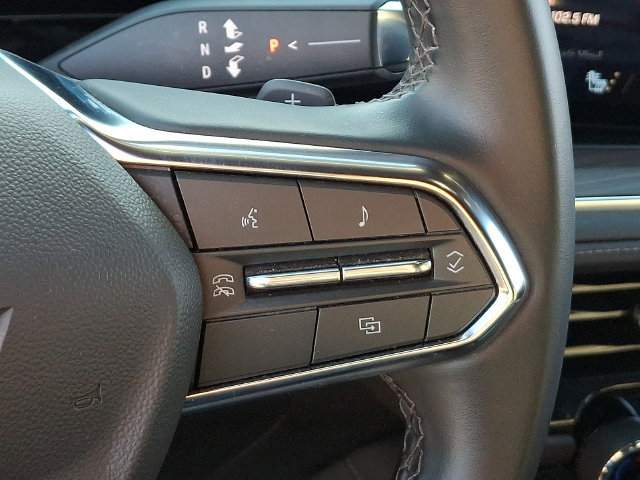 Used 2025 Chevrolet Suburban Z71 AWD/4WD image 8