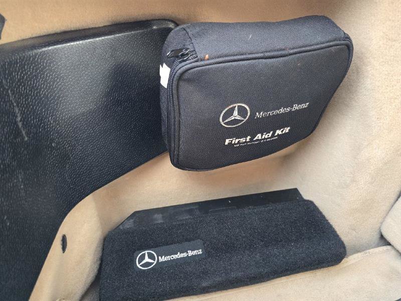 Used 2001 Mercedes-Benz SL 500 image 52