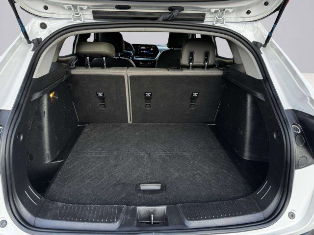 Used 2024 Chevrolet Trax ACTIV w/ Driver Confidence Package image 46