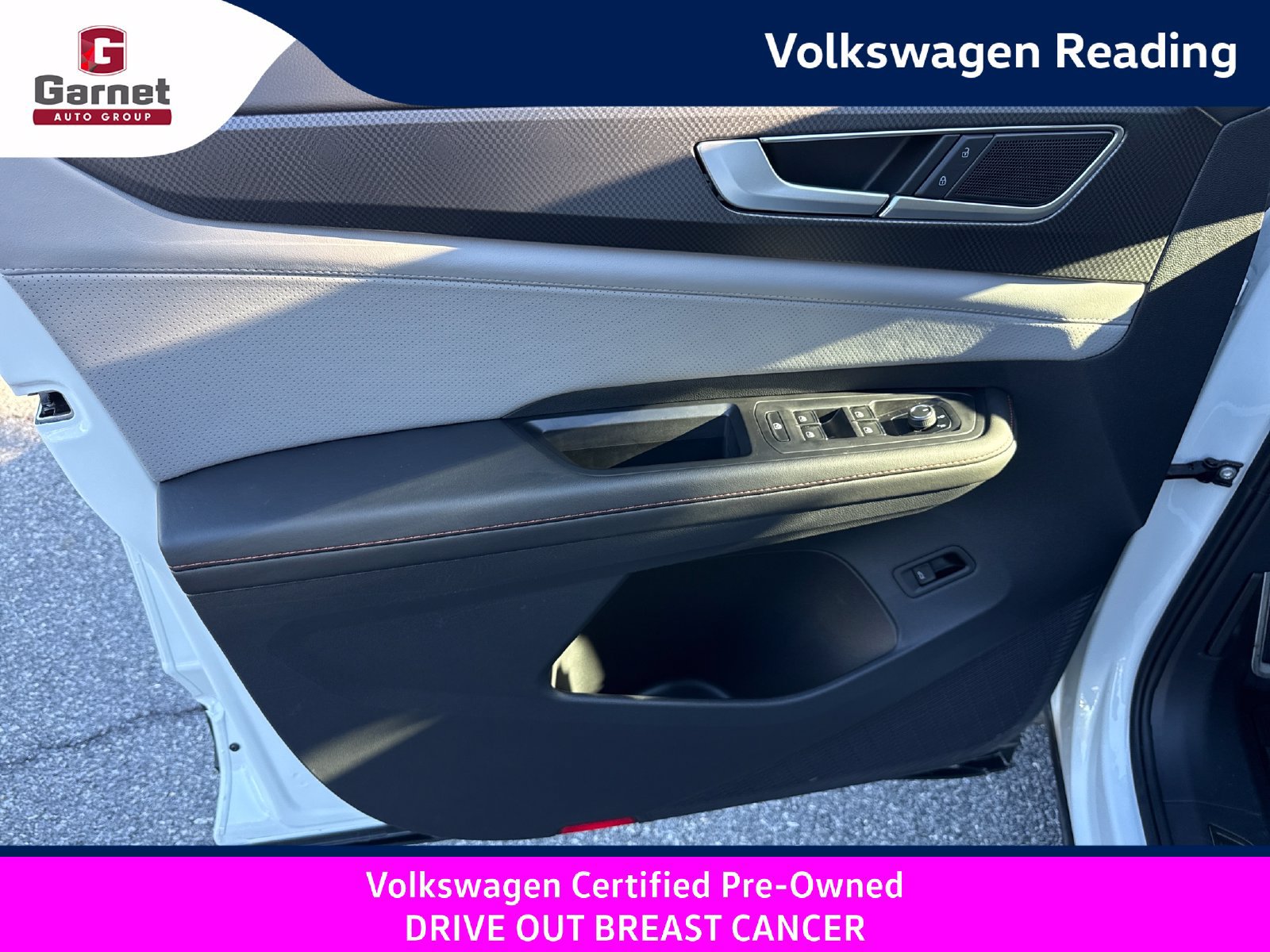 Certified 2025 Volkswagen Atlas Peak Edition SE AWD/4WD image 11