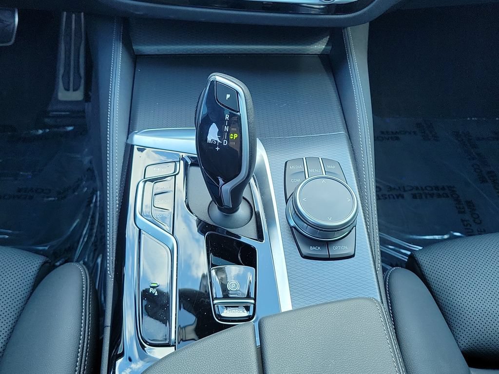 Used 2022 BMW 540i w/ M Sport Package RWD image 20