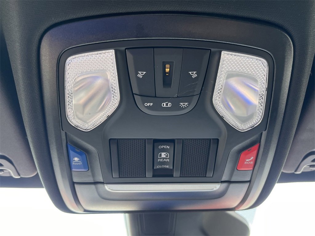 Used 2025 RAM 1500 Tradesman image 28