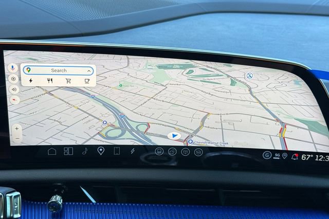 New 2026 Cadillac Optiq V w/ LPO, Floor Liner Package image 19