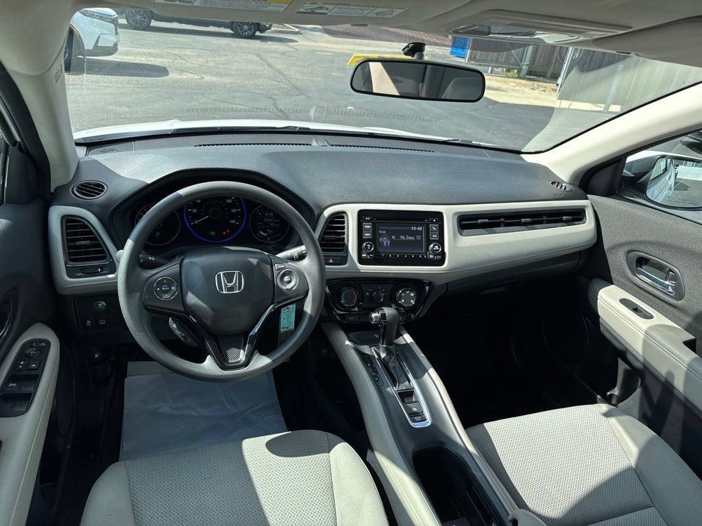 Certified 2021 Honda HR-V LX image 33