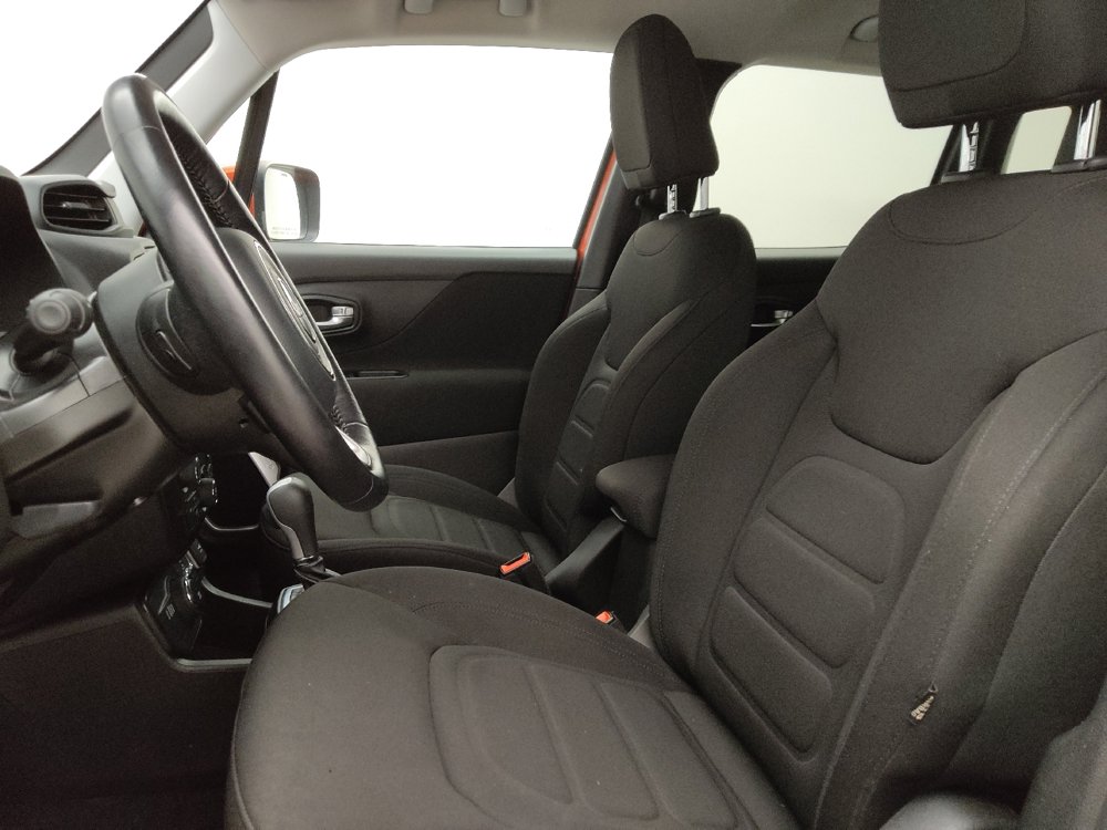 Used 2021 Jeep Renegade Latitude w/ Convenience Group image 17