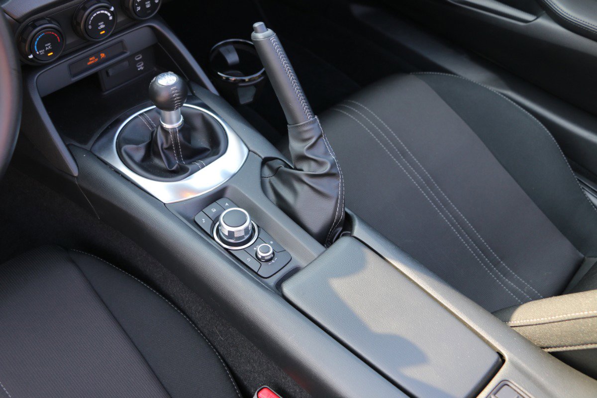 Used 2025 MAZDA MX-5 Miata Sport image 22