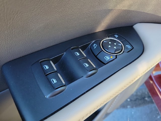 Used 2023 Lincoln Nautilus Reserve AWD/4WD image 10