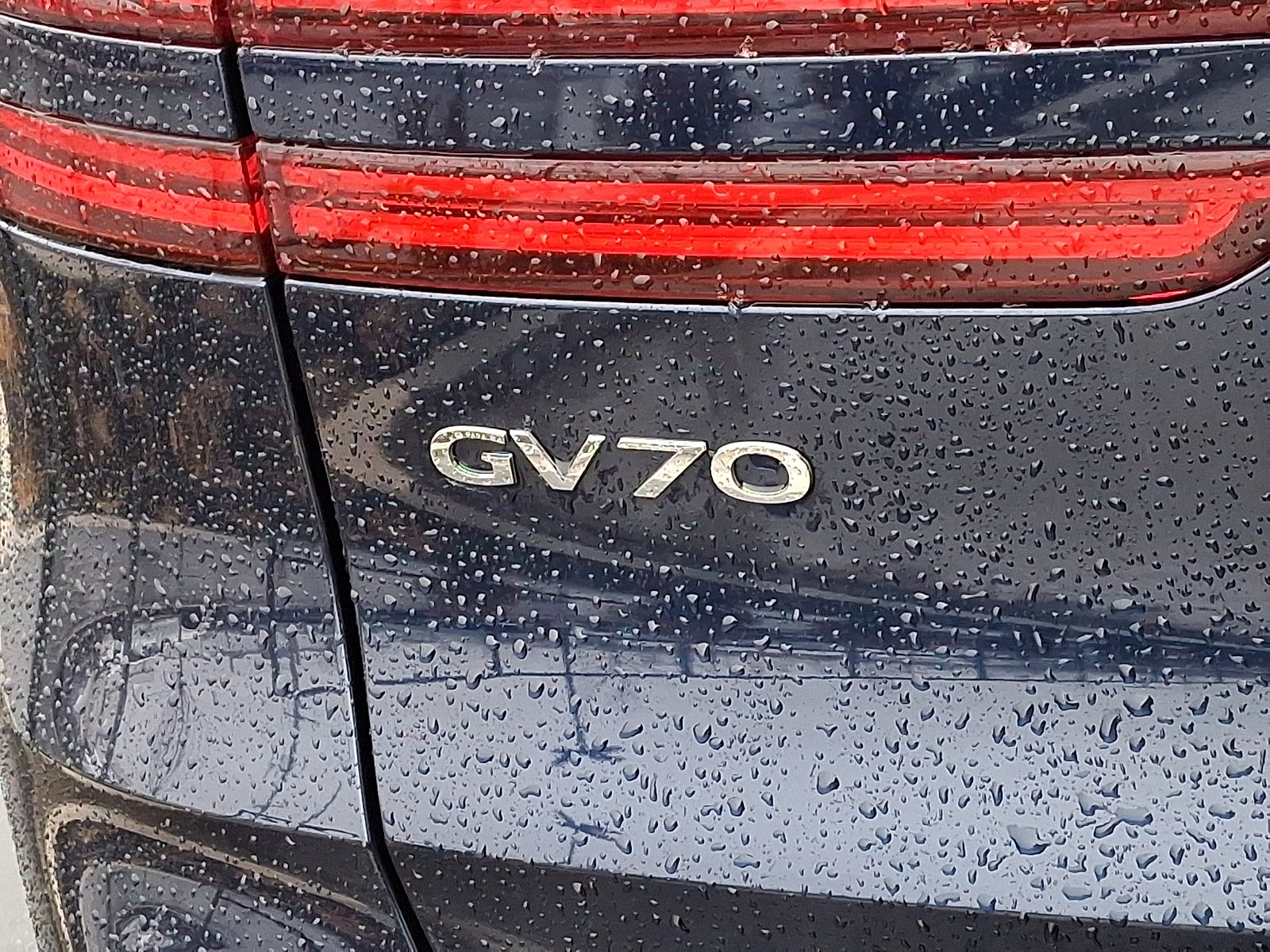 Certified 2026 Genesis GV70 2.5T Advanced image 30