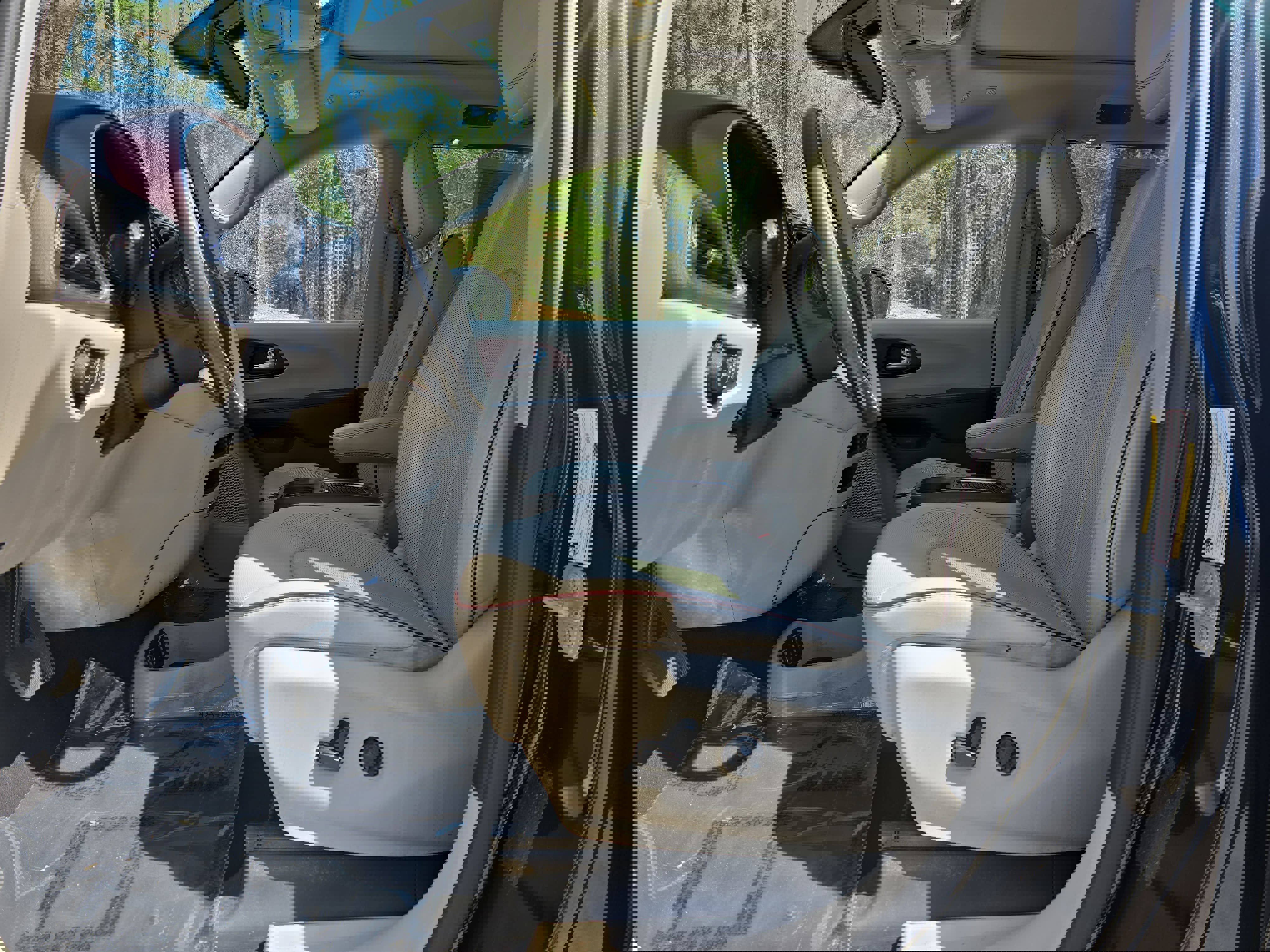 Used 2020 Chrysler Pacifica Limited image 14