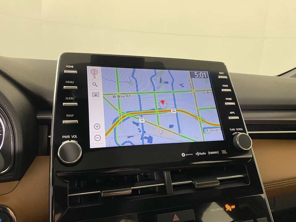 Used 2022 Toyota Avalon Touring image 15