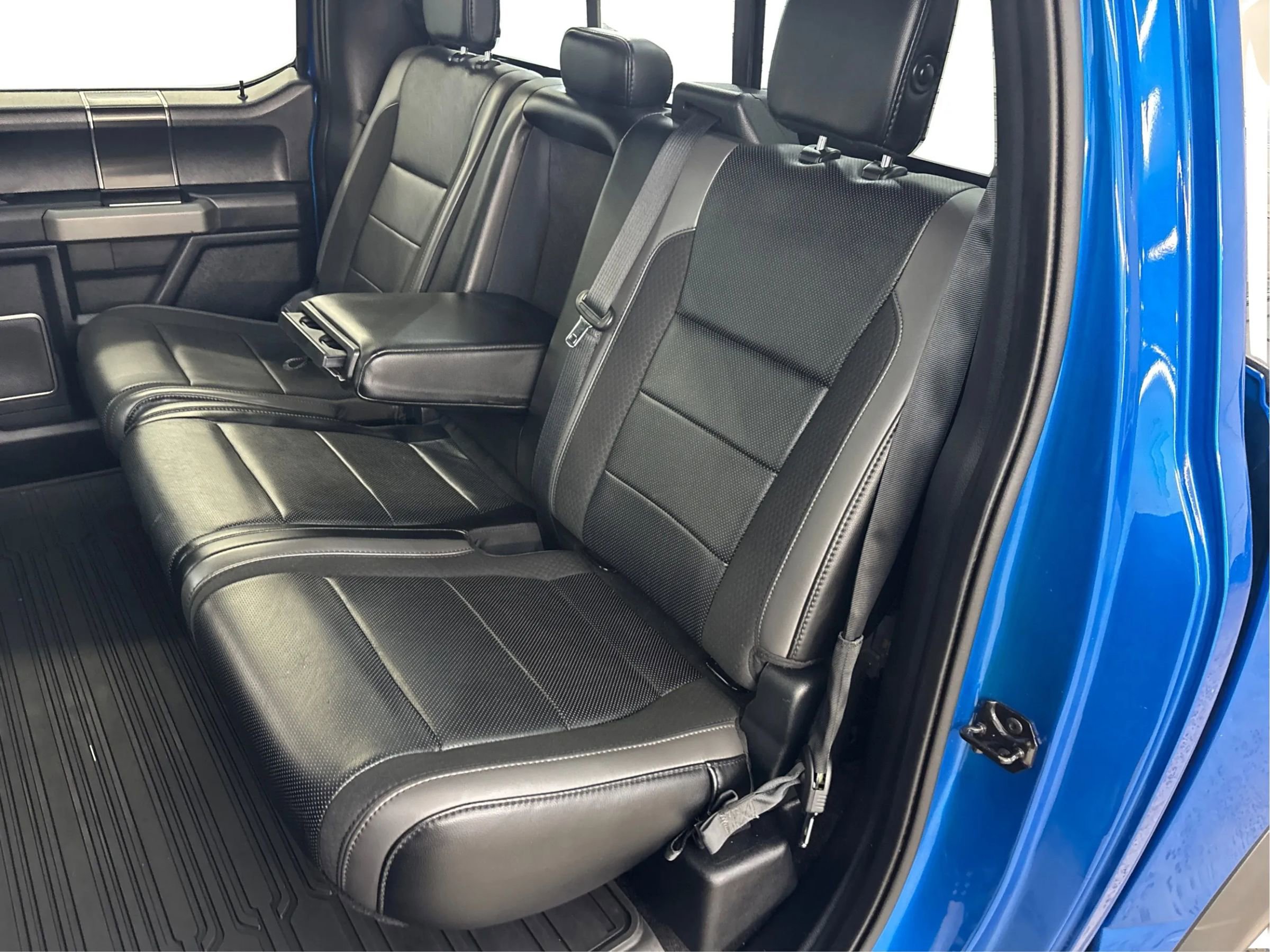 Used 2019 Ford F150 Raptor w/ Equipment Group 802A Luxury image 13