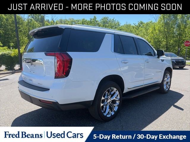 Used 2021 GMC Yukon SLT w/ SLT Premium Package AWD/4WD image 8