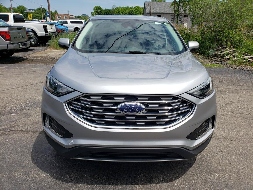 Used 2022 Ford Edge SEL w/ Convenience Package AWD/4WD image 2