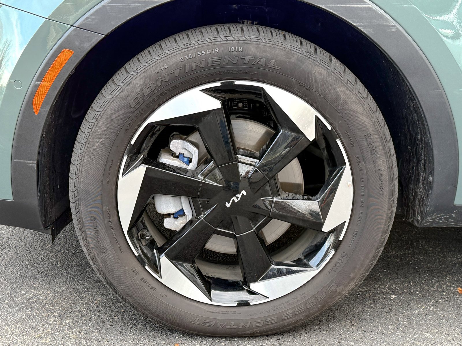 Certified 2025 Kia Sorento SX Prestige image 9