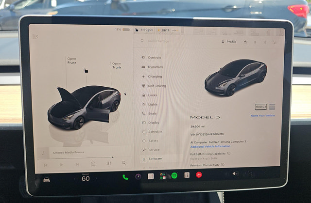 Used 2023 Tesla Model 3 Standard Range RWD image 6