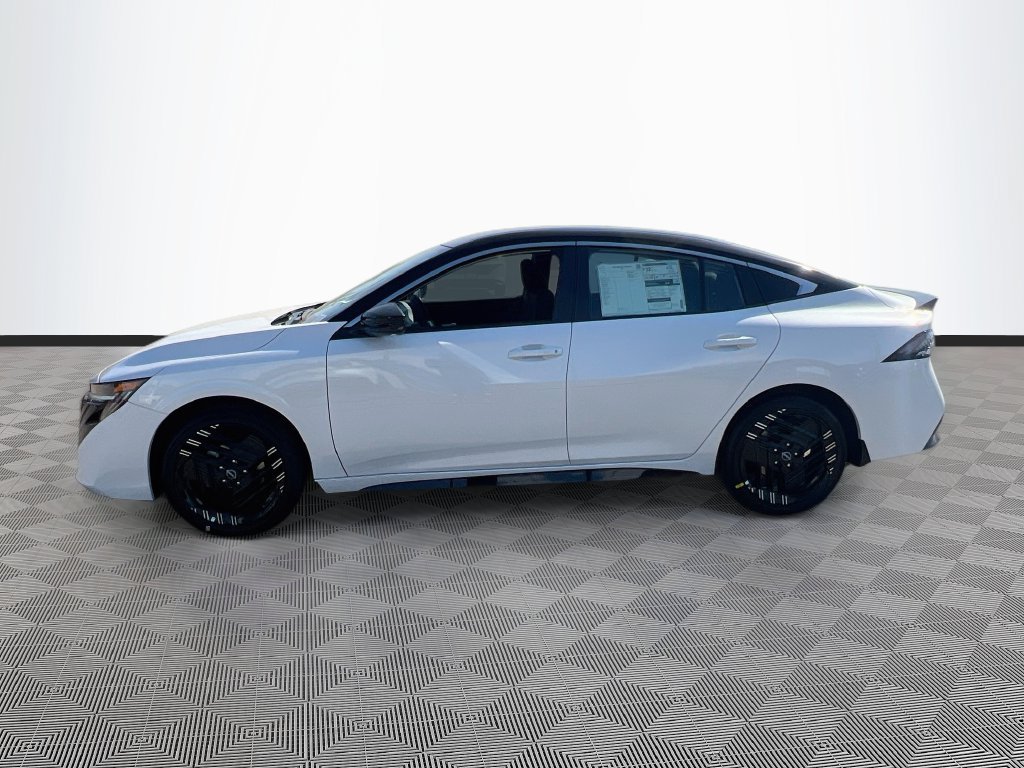 New 2027 Nissan Sentra SR FWD image 4