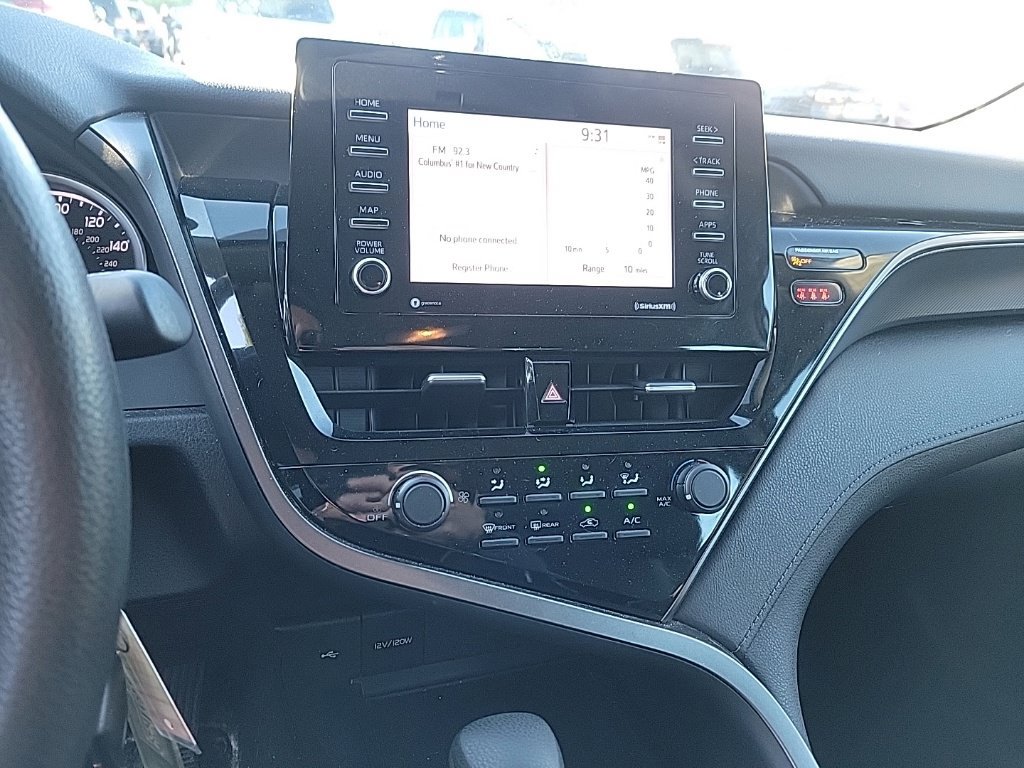 Used 2021 Toyota Camry LE w/ Carpet Mat Package (TMS) FWD image 8