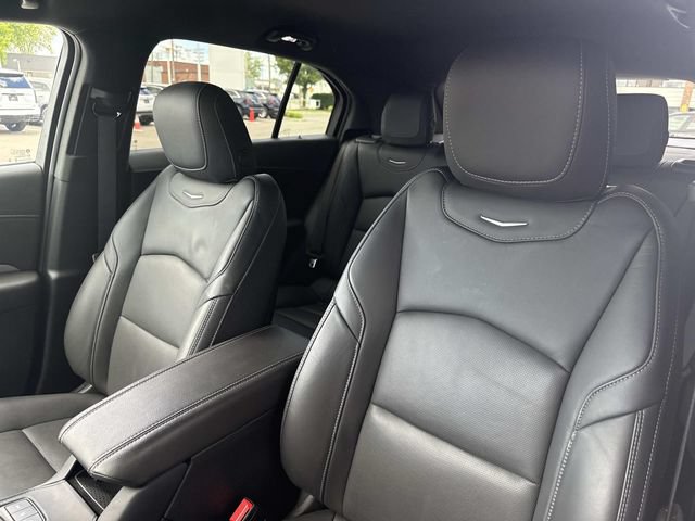 Certified 2025 Cadillac XT4 Premium Luxury AWD/4WD image 47
