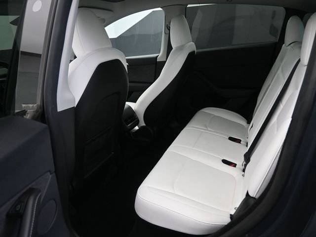 Used 2023 Tesla Model Y Long Range image 16