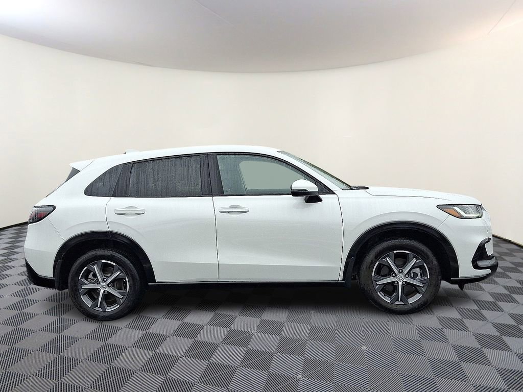Used 2024 Honda HR-V EX-L image 10