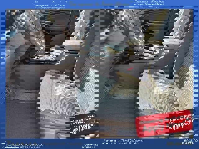 New 2025 Chevrolet Trax LT w/ Driver Confidence Package image 13