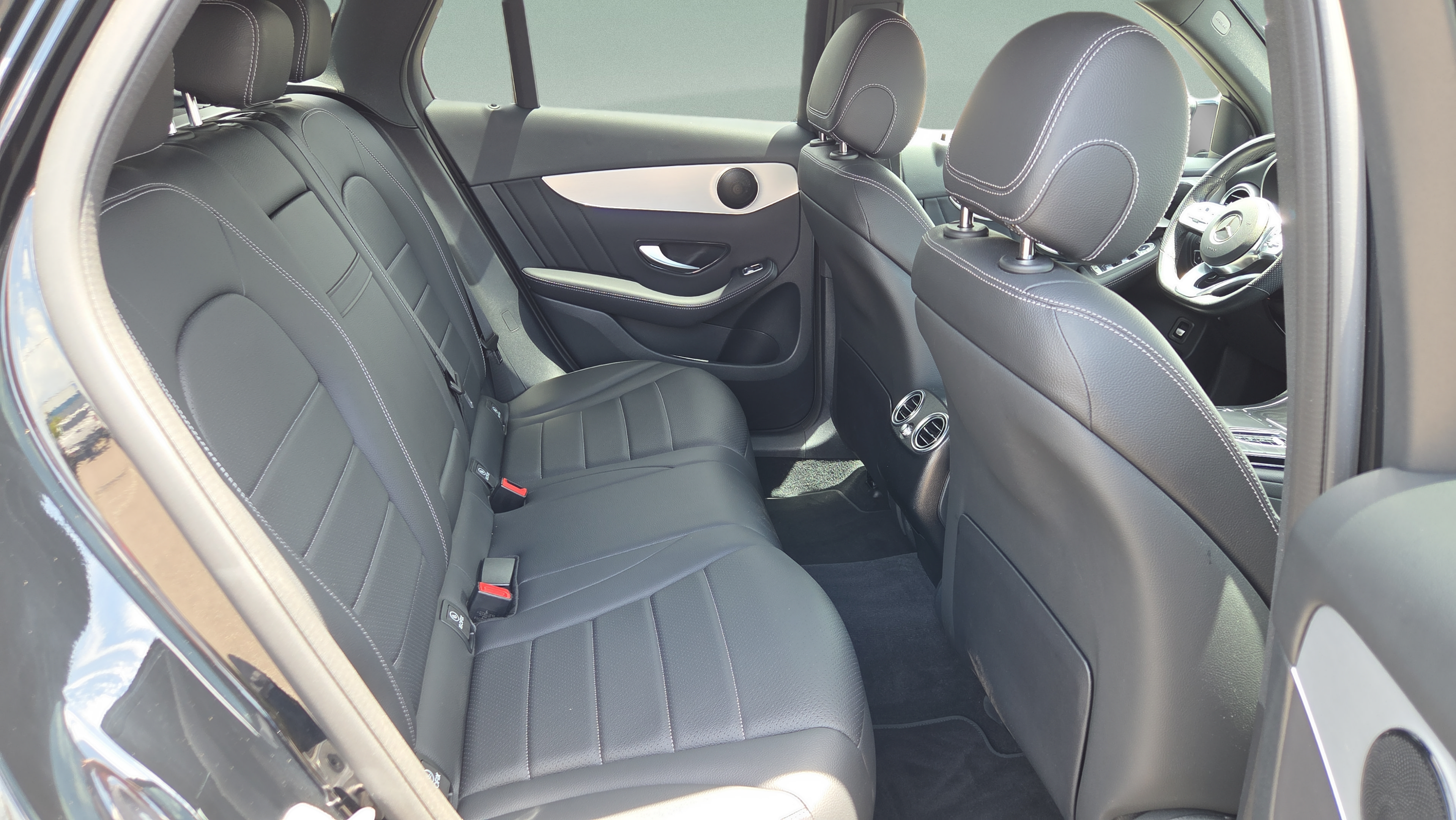 Used 2022 Mercedes-Benz GLC 300 image 15