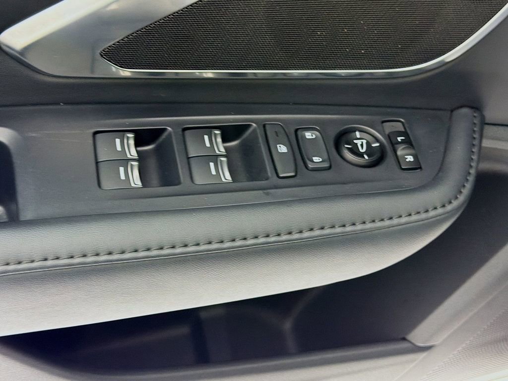 Used 2021 Acura RDX SH-AWD image 18