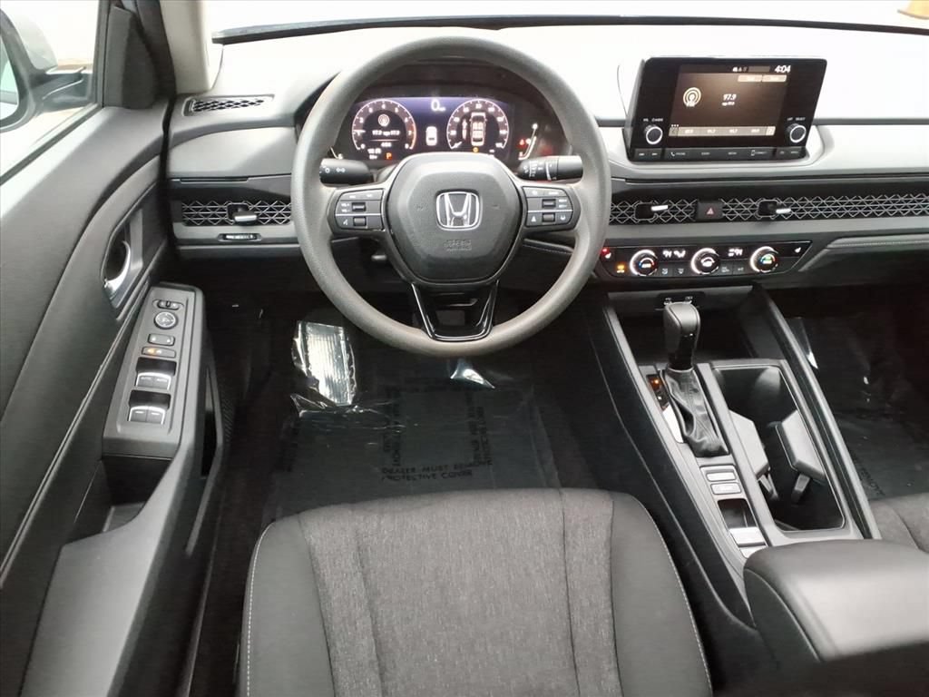 Used 2024 Honda Accord EX image 7