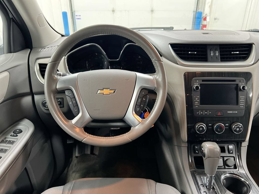 Used 2017 Chevrolet Traverse LT AWD/4WD image 11