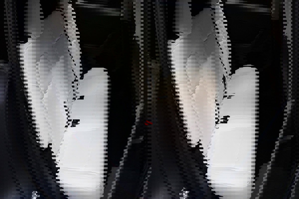 Used 2022 Tesla Model Y Long Range AWD/4WD image 46