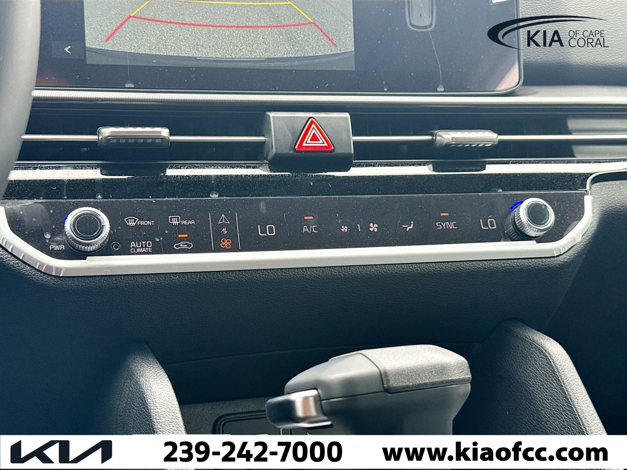 New 2026 Kia Sportage EX image 32